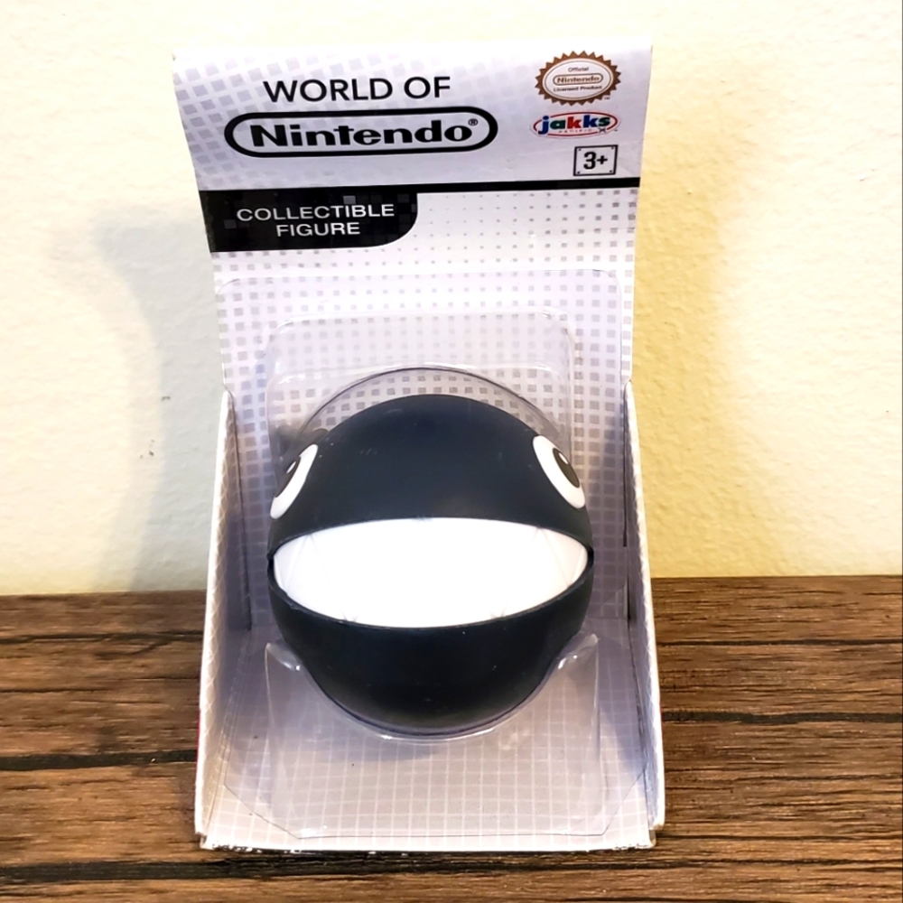 World of Nintendo Chain Chomp Figure